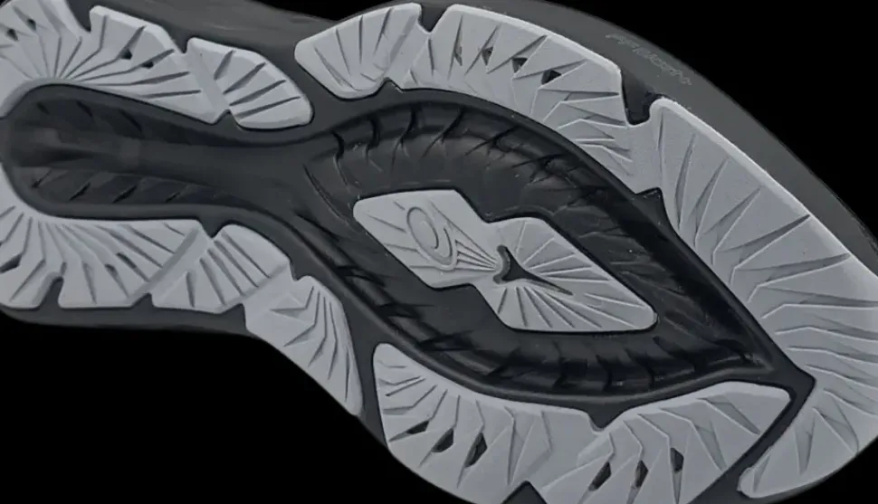Asics Novablast 4 black/graphite grey