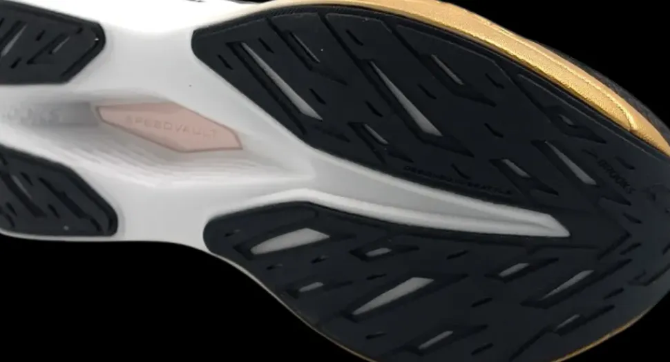 Brooks Hyperion MAX 2 black/gold/pink