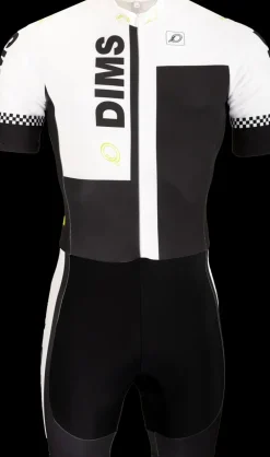 DMB Q zwart