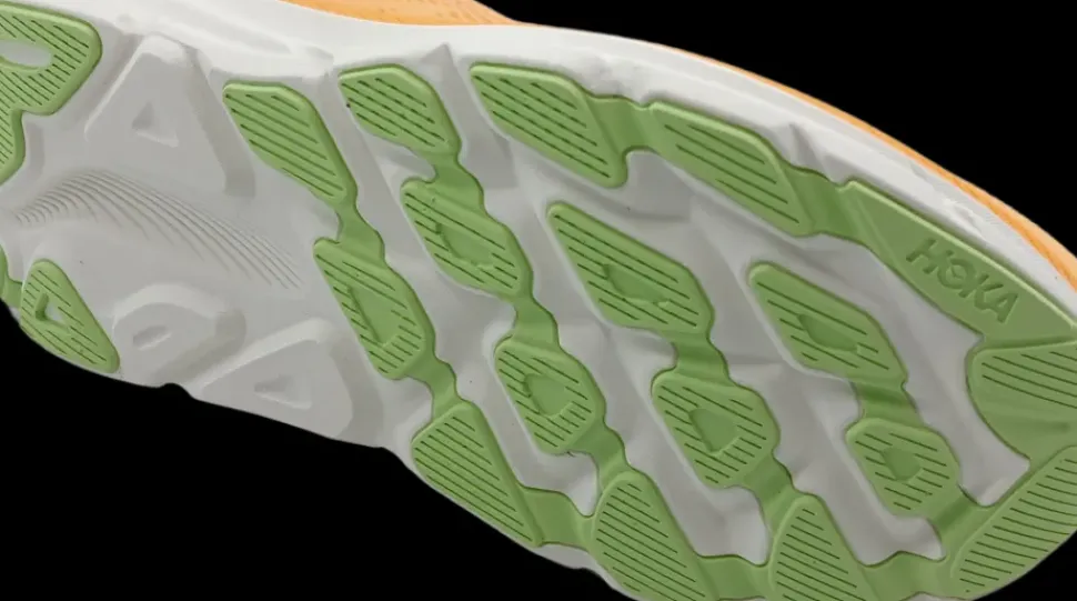 Hoka One One Clifton 9 solar flare / lettuce