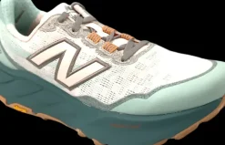 New Balance Fresh Foam X Hierro v9 Calcium met Dark Juniper